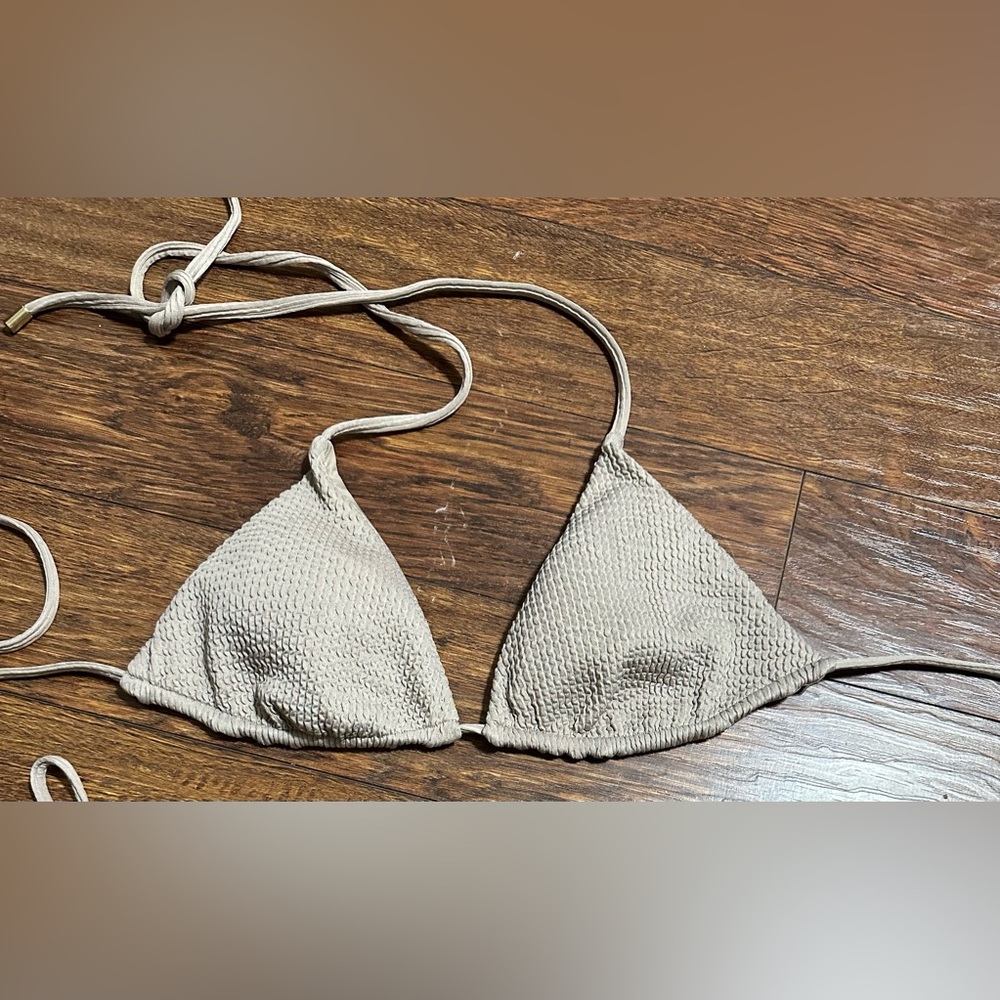 MONDAY swimwear Palma top